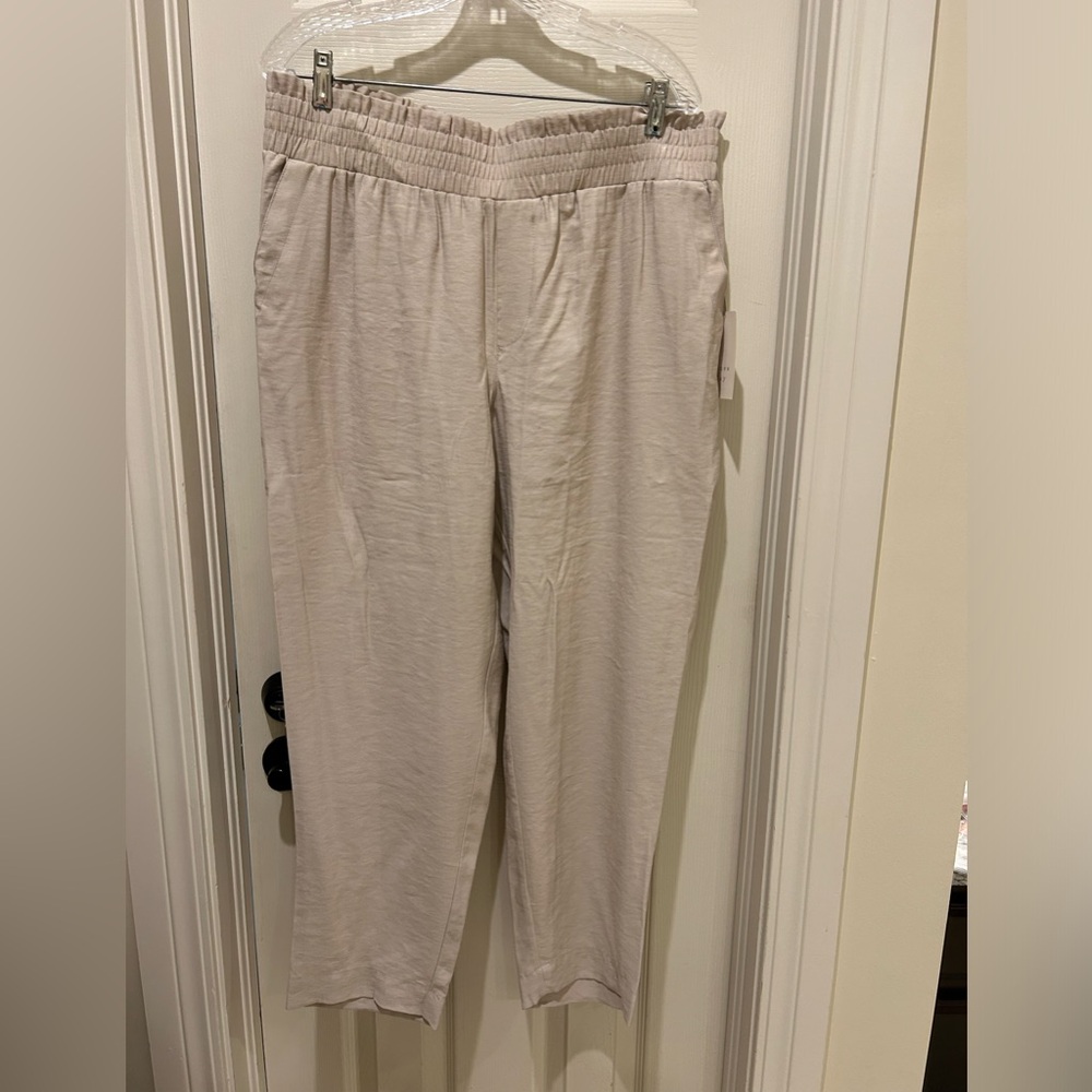 a new day Soft Beige linen Joggers NWT